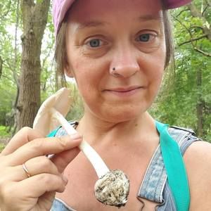 Meet your Posher, Marie